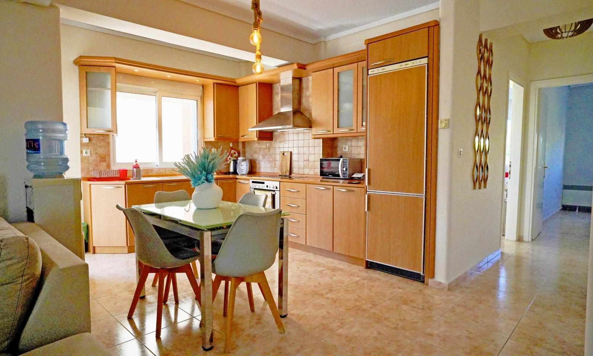 Lovely And Sunny Apartament 300M From Beach!! Περαία Εξωτερικό φωτογραφία