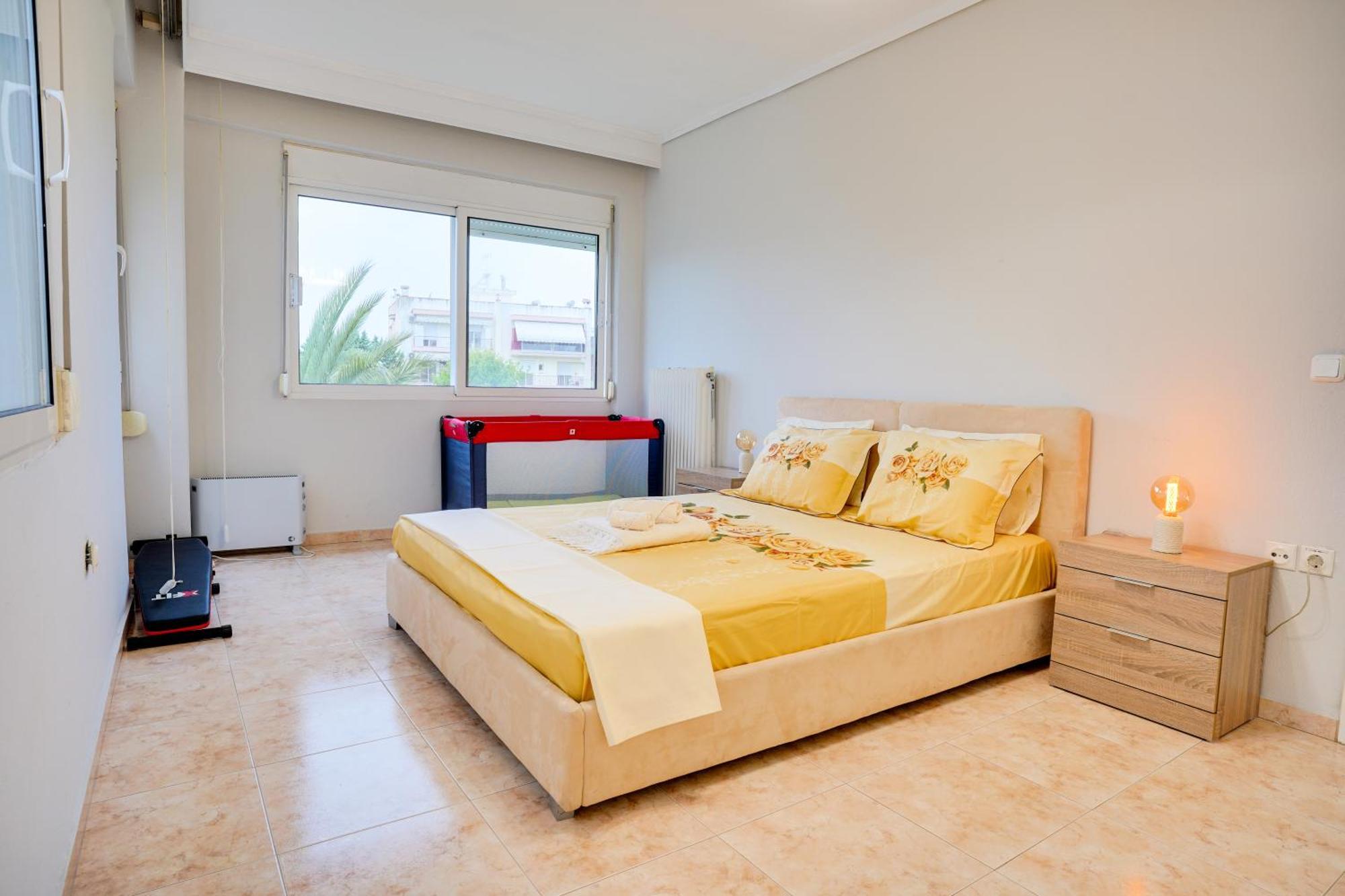 Lovely And Sunny Apartament 300M From Beach!! Περαία Εξωτερικό φωτογραφία